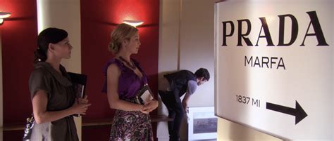 Prada sign in Gossip Girl